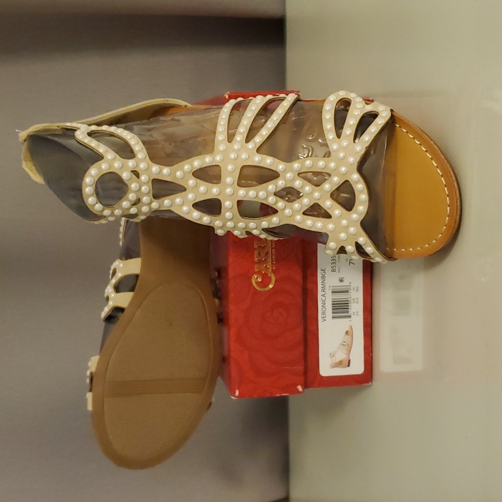 Carlos by Carlos Santana Women's Veronica Flat Sandal Roman Beige 7.5